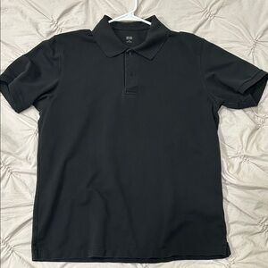 Uniqlo Men's Black Polo Shirt